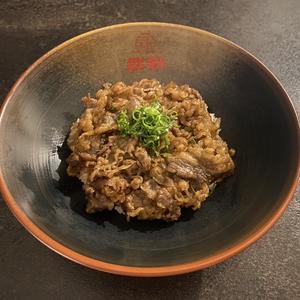 黒毛和牛丼