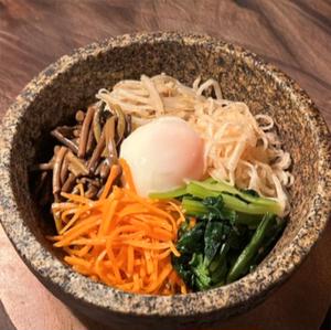 本格タテギ付き自家製コチュジャンと野菜たっぷり5種類のナムルビビンバ