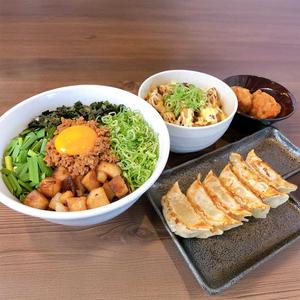【超豪華】台湾まぜそば・豚マヨ丼・餃子・からあげ2個セット