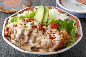 マヨソース油淋鶏丼