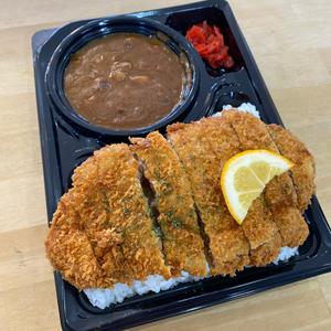 ロースカツカレー