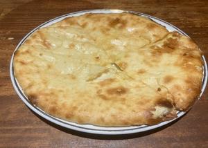 チーズナン Cheese Naan