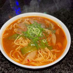 ユッケジャンラーメン