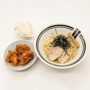 油そばセットA(油そばと唐揚げと追い飯)