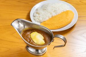 オムカレー