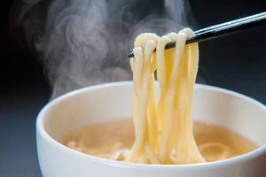 かけうどん