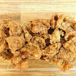 鶏皮唐揚げ 炸皮