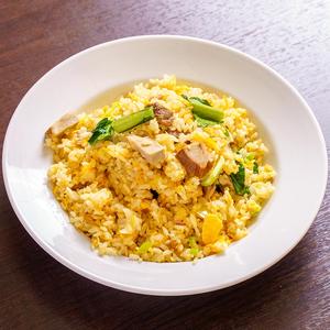 叉チャーハン