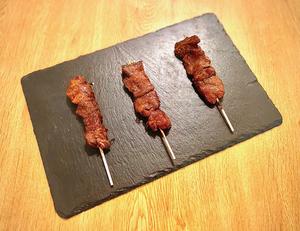 牛はらみ  3本 Beef Skirt Steak