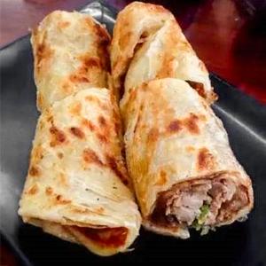 チャーシュー煎餅巻き(叉卷)