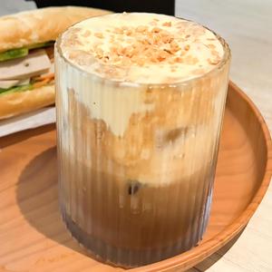 焼きココナッツエッグクリームコーヒー Cafe kem trng da nng