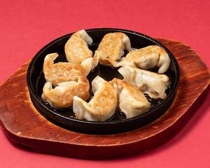 餃子 8個入り