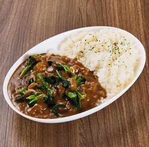 牛すじほうれん草カレー