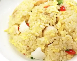 海鮮炒飯 Seafood Fried Rice