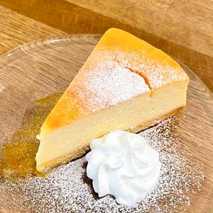 ベイクドチーズケーキ