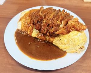カツカレーオムライス