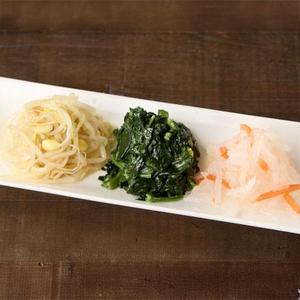 ナムル3種盛り合わせ Assorted Namul Salad