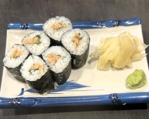納豆しそ巻き fermented soybeans and shiso sushi roll