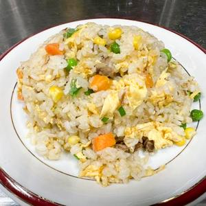 五目チャーハン