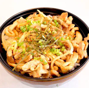 生姜焼き鶏丼