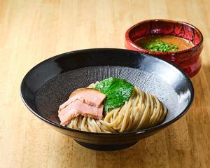 鶏魚介濃厚つけ麺