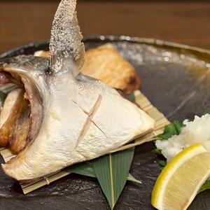 鰤カマ塩焼き