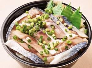 魚丼 ネギさば丼(133)