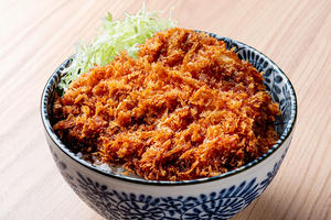 新潟名物かさねたれかつどん 2枚