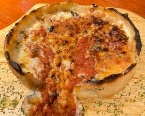 アンチョビとキノコのシチリア風シカゴピザ  Sicilian Chicago pizza with anchovies and mushrooms