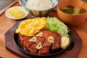四日市風トンタマ定食 250g