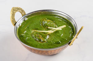 ほうれん草マトンカレー Horensho Mutton