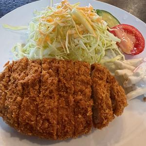 とんかつ弁当