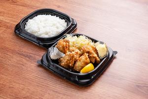 ◆鶏もも肉の唐揚げ弁当(5個)