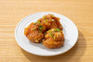 大戸屋 ミニ甘からだれの鶏唐揚げ3個