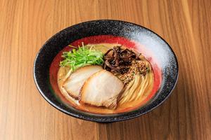 豚豚らーめん こってり