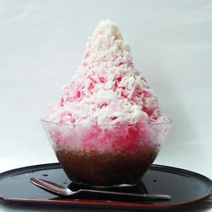 いちごミルク金時(ぜんざい)