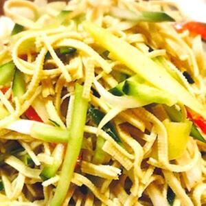 干し豆腐和え物/Shredded Tofu Salad
