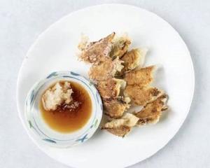 しそ餃子 8個入り  Shiso Basil Gyoza