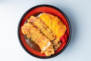 ダブルオムロースカツカレーDouble omelette pork katsu curry and rice