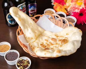 プレーンナン Plain Naan
