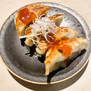 餃子 トマト黒酢ソース