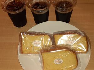 シフォンケーキ3個＆アイスコーヒー3杯