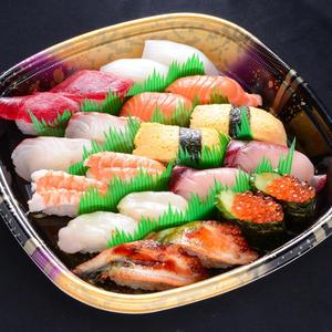 にぎり盛合せ 2人前 20貫 (Assorted Nigiri Sushi Set for Two <20Pieces>)
