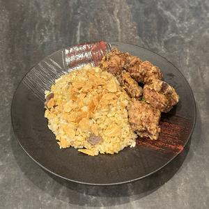 ガーリックライス唐揚げ