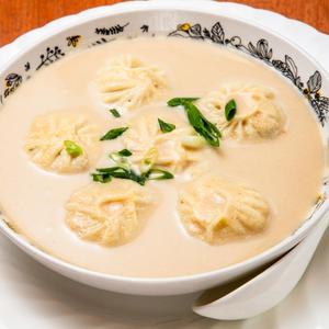 エベレスト餃子( チキンor野菜 ) Everest Momo( Chicken or Vegetable )