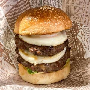 ダブルエッグバーガー