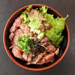 カルビ丼(上)