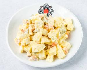 モンゴル式ポテトサラダ