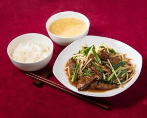 ニラレバ定食