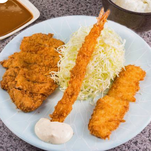 ミックスフライ定食 Mixed Fried Set Meal